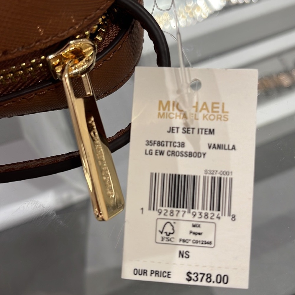 Michael Kors Jet Set Item Large East West Zip Crossbody Vanilla Signature - Picture 13 of 16